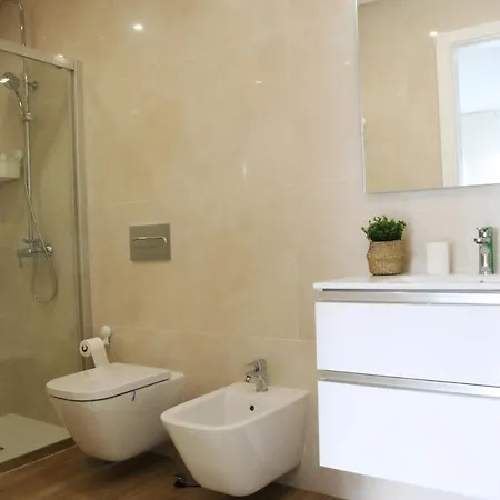 Monte & Pool * بورتيماو