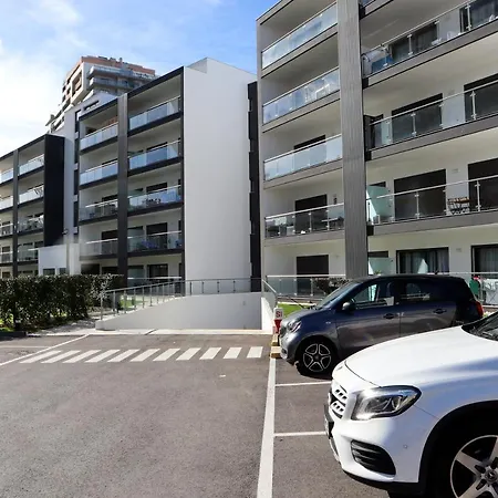 Monte & Pool Apartamento